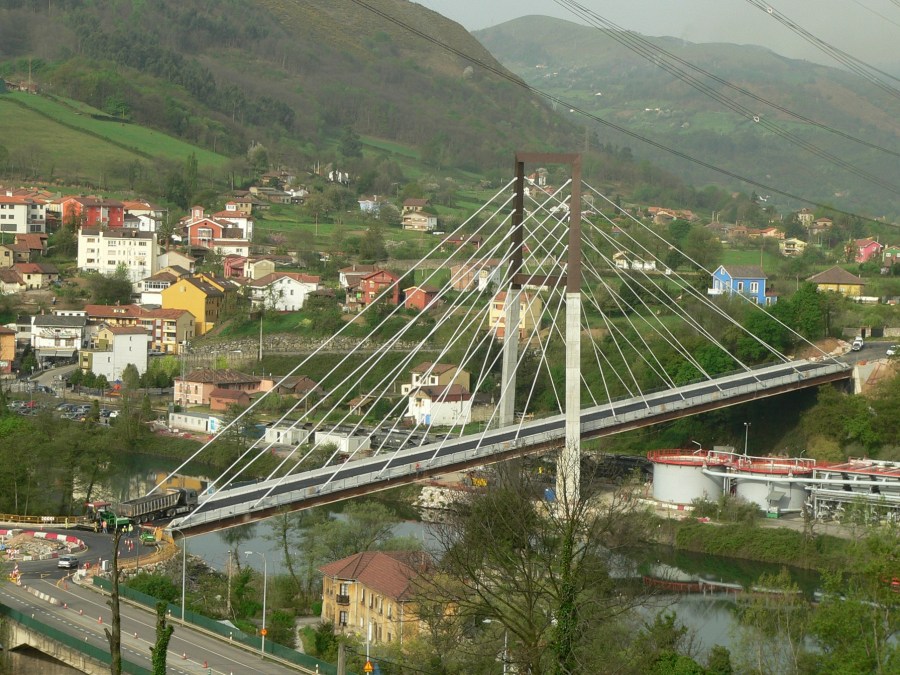 Puente atirantado soto ribera