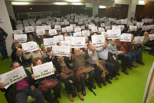 Ciudadanos defraudados por Caja España-Duero (hoy  sospechoso Banco Ceiss)