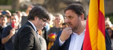 Caixabank y Sabadell presionan sacando operaciones de Cataluña